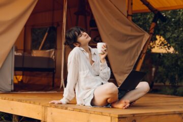 girl glamping