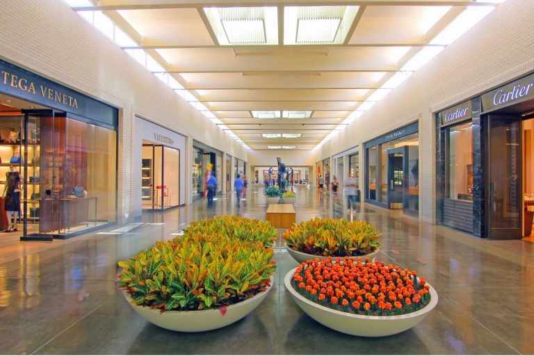 Where to Do Your Upscale Shopping in Dallas Things To Do